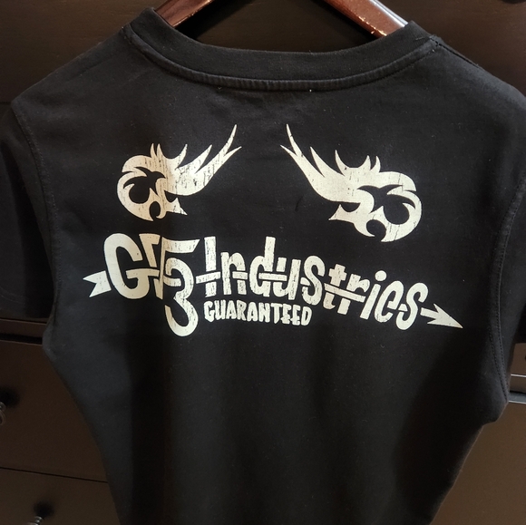 Authentic Givenchy tee shirt - Picture 3 of 4